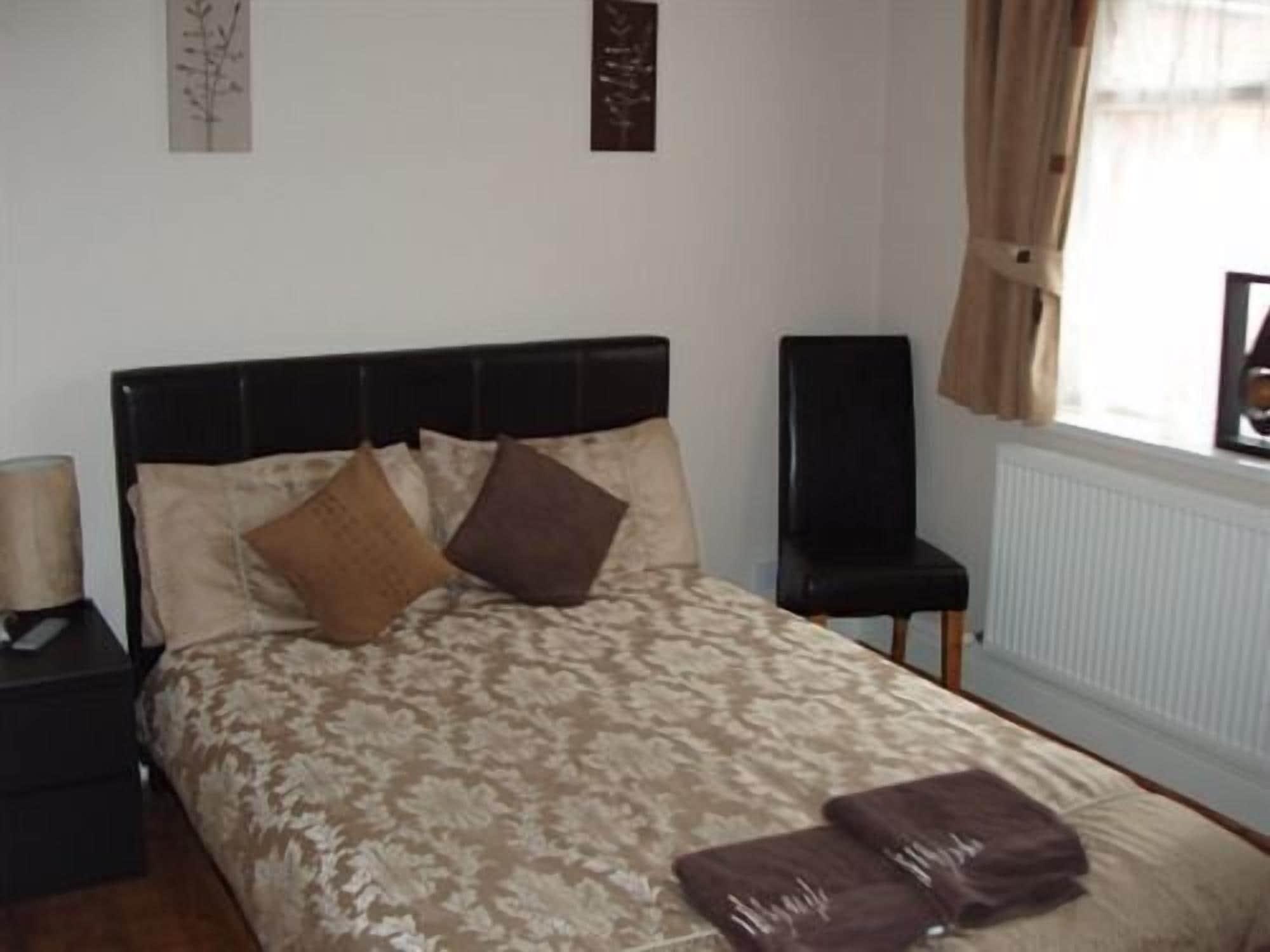 סאות'המפטון Abbey Lodge Guest House מראה חיצוני תמונה